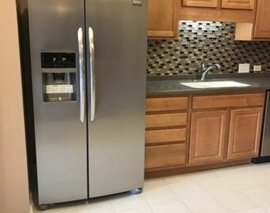 601 W Rand Road - Photo Thumbnail 9