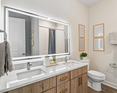 745 Hope Street - Photo Thumbnail 6