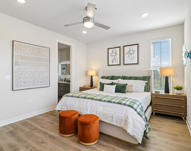 745 Hope Street - Photo Thumbnail 3
