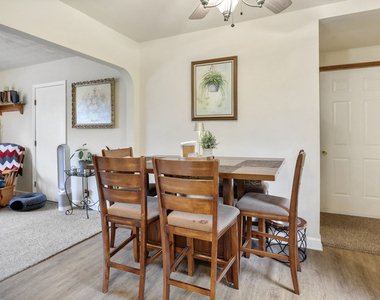223 Ellen Street - Photo Thumbnail 3