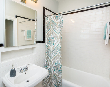609 W Stratford Place - Photo Thumbnail 16