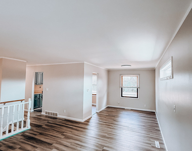 6 Marlin Drive - Photo Thumbnail 3