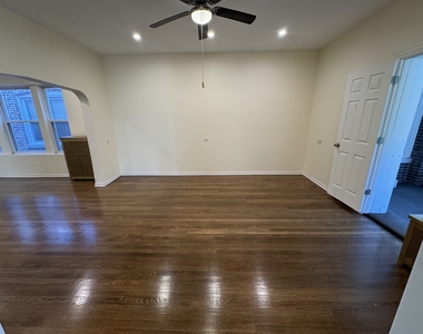 8129 S Evans Avenue - Photo Thumbnail 3