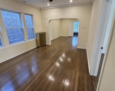 8129 S Evans Avenue - Photo Thumbnail 11