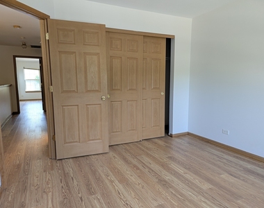 2542 Golf Ridge Circle - Photo Thumbnail 10
