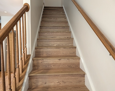 2542 Golf Ridge Circle - Photo Thumbnail 7