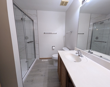 2542 Golf Ridge Circle - Photo Thumbnail 15