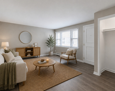 7538 W Lawrence Avenue - Photo Thumbnail 1