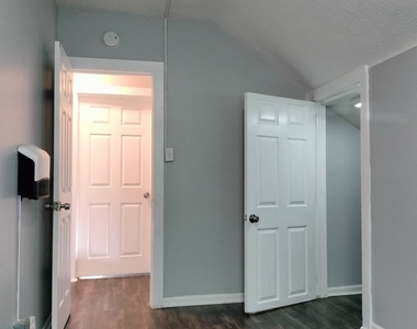 11218 S Parnell Avenue - Photo Thumbnail 31