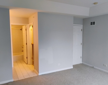 893 Enfield Drive - Photo Thumbnail 13