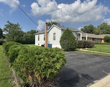 1036 Bonner Avenue - Photo Thumbnail 9