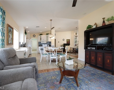 28983 Vermillion Lane - Photo Thumbnail 10