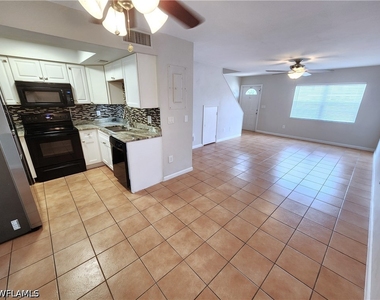 16180 Dublin Circle - Photo Thumbnail 3