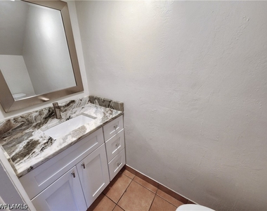 16180 Dublin Circle - Photo Thumbnail 5