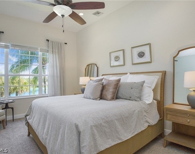 9239 Tesoro Lane - Photo Thumbnail 13