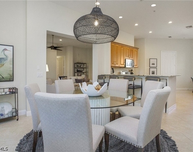 9239 Tesoro Lane - Photo Thumbnail 8