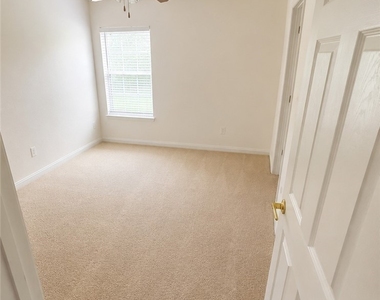 8381 Village Edge Circle - Photo Thumbnail 6