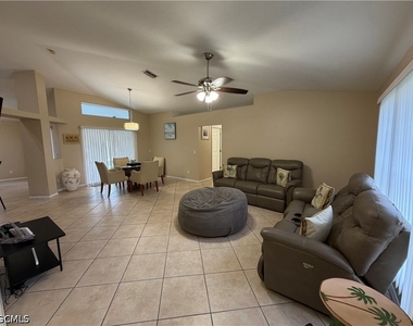 2126 Se 5th Court - Photo Thumbnail 3