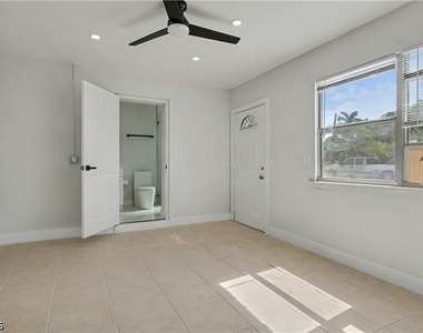 138 Brooks Road - Photo Thumbnail 13