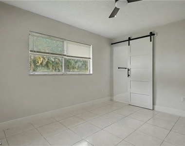 138 Brooks Road - Photo Thumbnail 3
