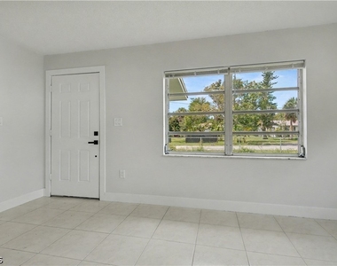 138 Brooks Road - Photo Thumbnail 10