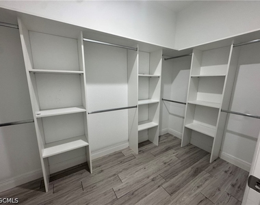 8007 Mill Court - Photo Thumbnail 9