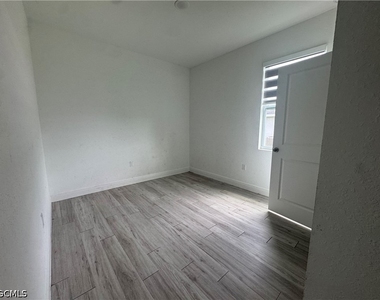 8007 Mill Court - Photo Thumbnail 12