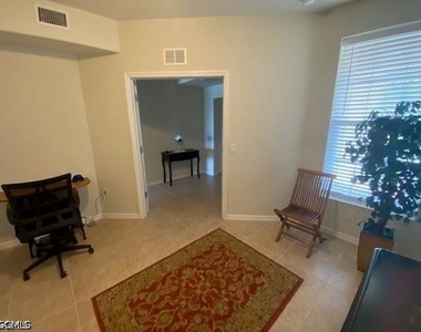2668 Somerville Loop - Photo Thumbnail 12
