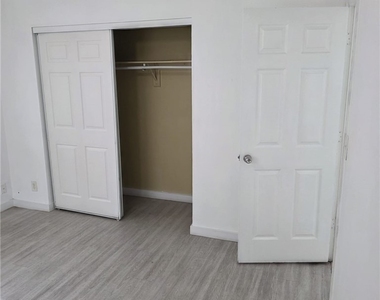 5508 8th Avenue - Photo Thumbnail 11