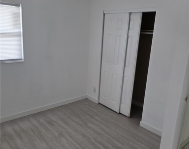 5508 8th Avenue - Photo Thumbnail 14