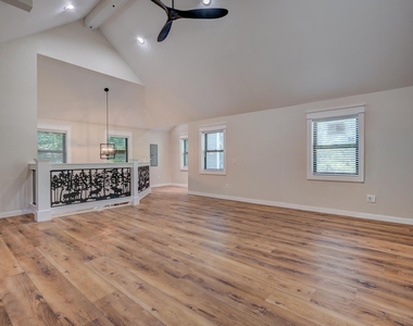 247 Odell Hill - Photo Thumbnail 19