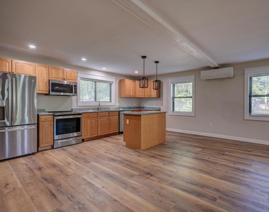 247 Odell Hill - Photo Thumbnail 6
