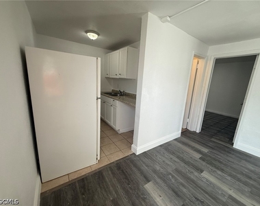 3049 2nd Street - Photo Thumbnail 6