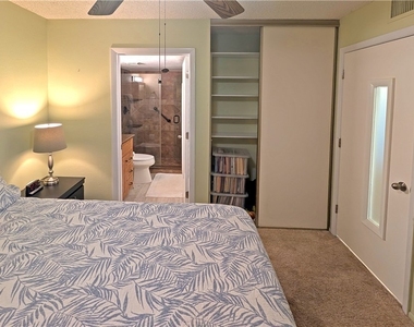 7410 Lake Breeze Drive - Photo Thumbnail 22