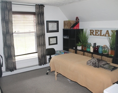 77 Liberty - Photo Thumbnail 15