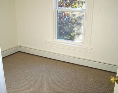 77 Liberty - Photo Thumbnail 30