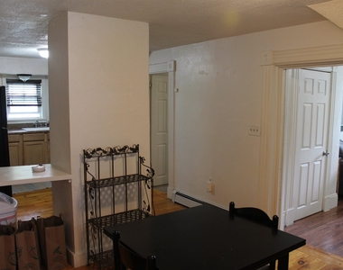 77 Liberty - Photo Thumbnail 12