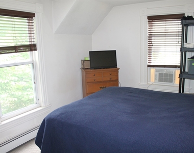 77 Liberty - Photo Thumbnail 14