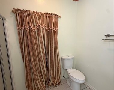 721 Milwaukee Boulevard - Photo Thumbnail 12