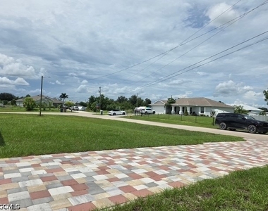 432 Raymer Street - Photo Thumbnail 34