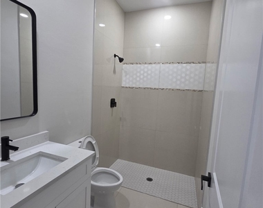 432 Raymer Street - Photo Thumbnail 26