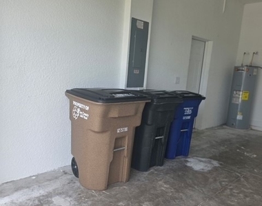 432 Raymer Street - Photo Thumbnail 28