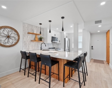 1624 Pine Valley Drive - Photo Thumbnail 3