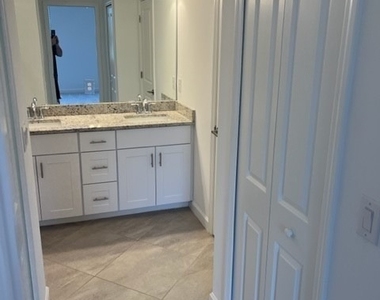 14255 Pine Lodge Lane - Photo Thumbnail 7