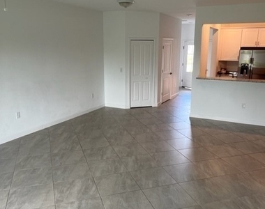 14255 Pine Lodge Lane - Photo Thumbnail 3