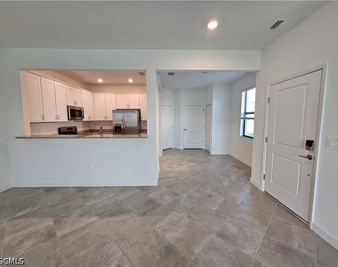 14143 Gardeners Way - Photo Thumbnail 7