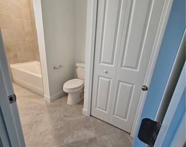 14143 Gardeners Way - Photo Thumbnail 32