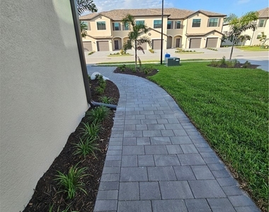 14143 Gardeners Way - Photo Thumbnail 6