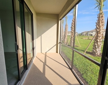 14143 Gardeners Way - Photo Thumbnail 15