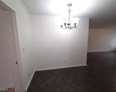 1213 Sw 48th Terrace - Photo Thumbnail 15